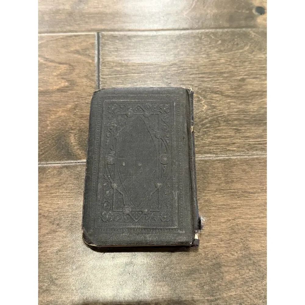 Vintage 1921 Italian Catholic Prayer Book Titled 